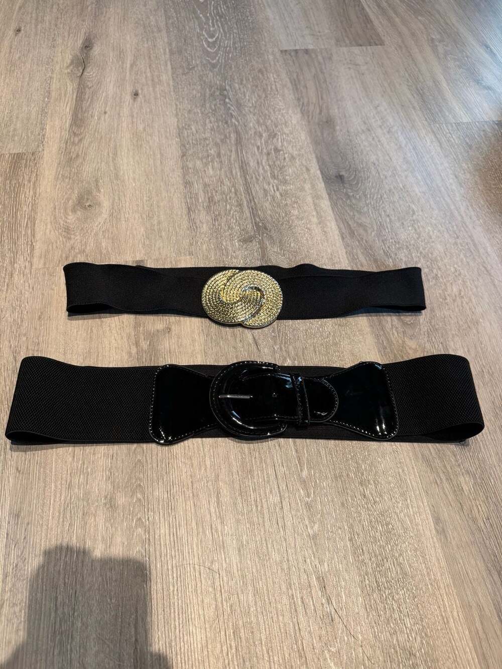 Set of 2 Women Black Elastic Stretch Waist Belts with Gold and Patent Buckles